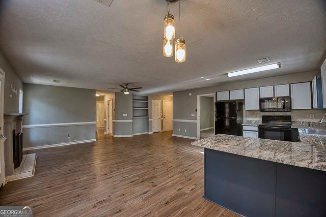 1679 Bullock Trail, Loganville, GA 30052