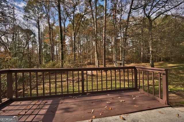 1679 Bullock Trail, Loganville, GA 30052