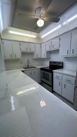 4174 Inverrary Drive 311, Lauderhill, FL 33319