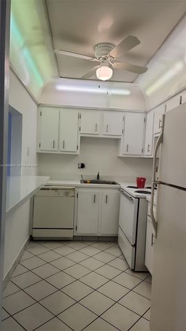 4174 Inverrary Drive 311, Lauderhill, FL 33319