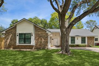 15403 Woodcote Court, Houston, TX 77062