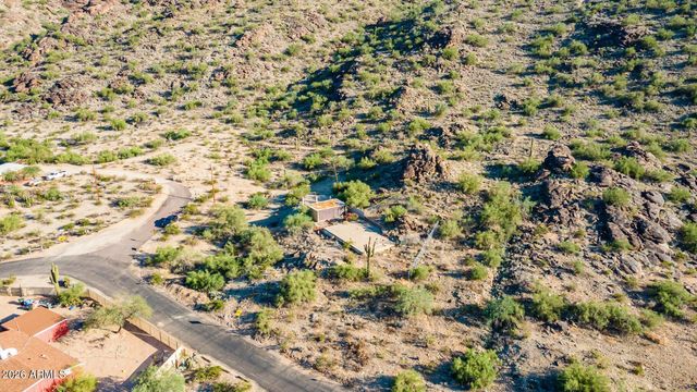 2515 E VALLEY VIEW Drive -, Phoenix, AZ 85042