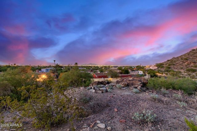 2515 E VALLEY VIEW Drive -, Phoenix, AZ 85042