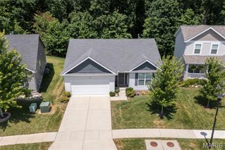 139 Brookview Way Drive, O'fallon, MO 63366