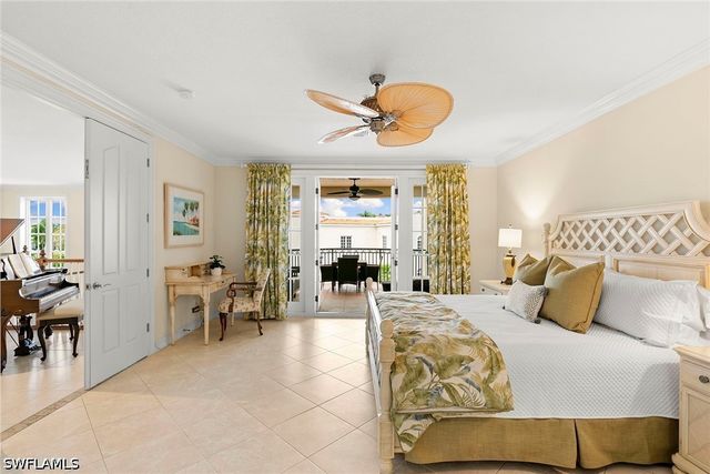 600 5th AVE S A-211, Naples, FL 34102