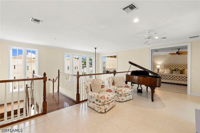 600 5th AVE S A-211, Naples, FL 34102