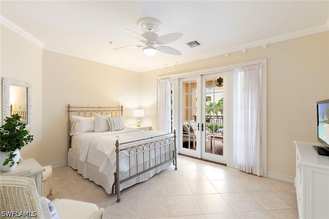 600 5th AVE S A-211, Naples, FL 34102