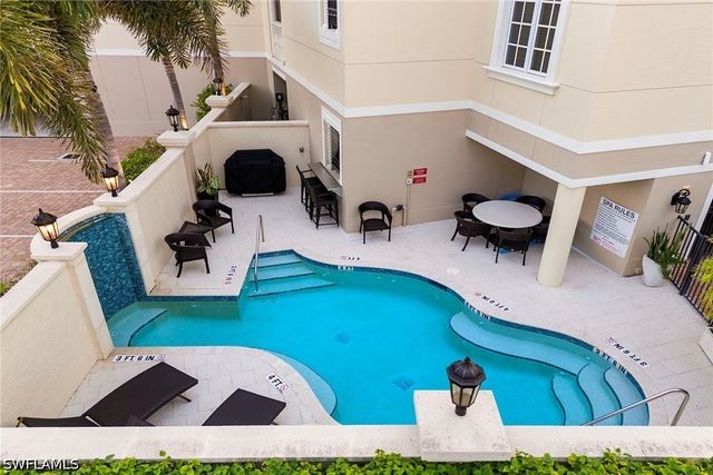 600 5th AVE S A-211, Naples, FL 34102
