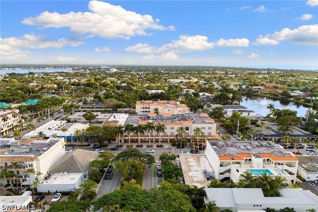 600 5th AVE S A-211, Naples, FL 34102