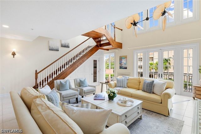 600 5th AVE S A-211, Naples, FL 34102