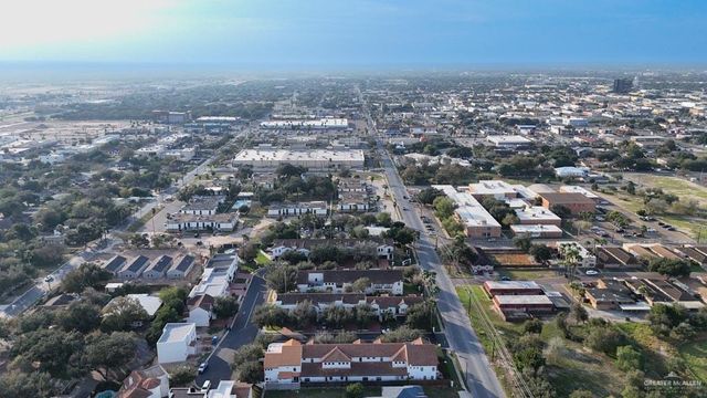 808 S 5th Street, Mcallen, TX 78501