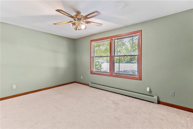 5 Saint Mary’s Way, Warren, RI 02885