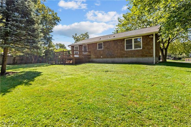 5 Saint Mary’s Way, Warren, RI 02885