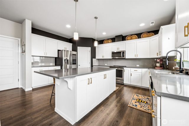 2419 200th Street Ct E, Spanaway, WA 98387