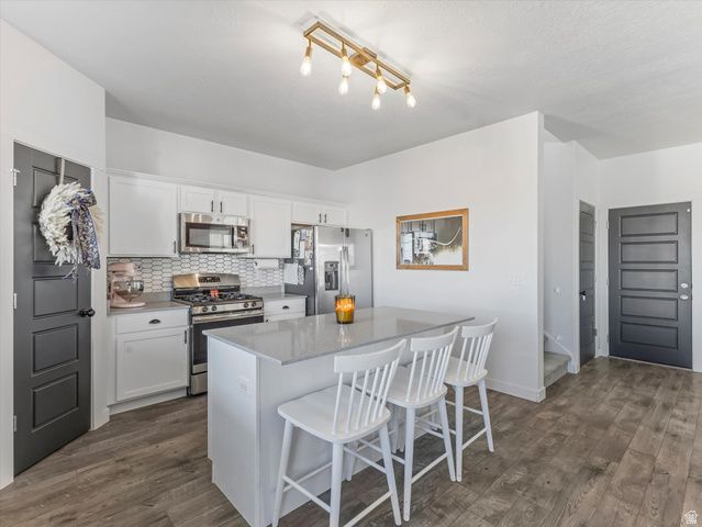 1012 W OSPREY DR, Stansbury Park, UT 84074