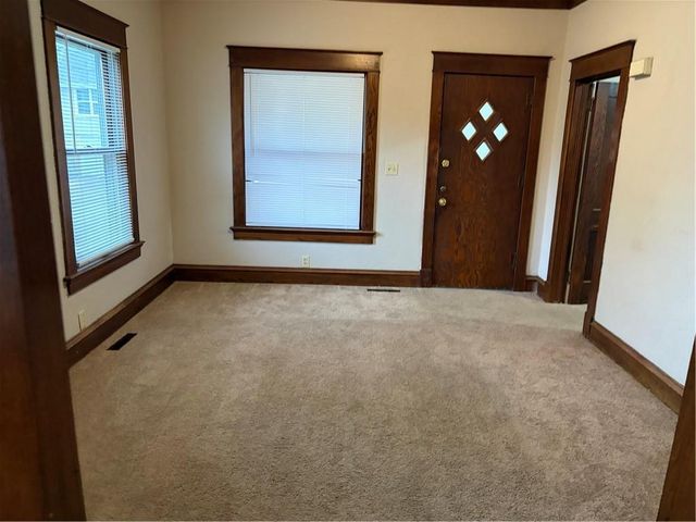 3200 Freeman Avenue, Kansas City, KS 66102