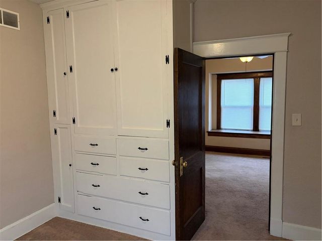 3200 Freeman Avenue, Kansas City, KS 66102