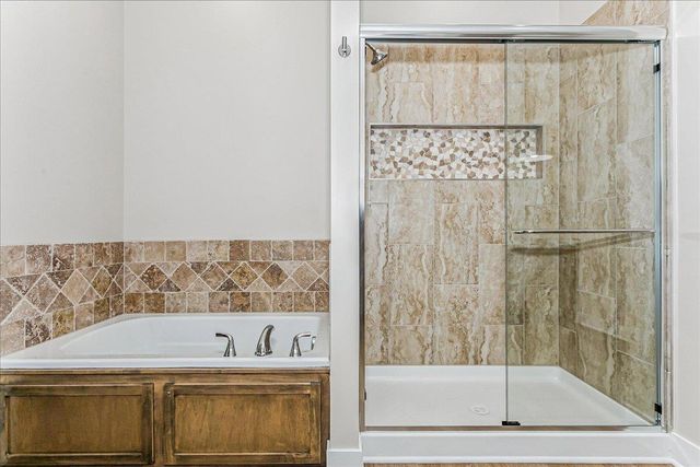 1630 E Appleton St., Valley Center, KS 67147