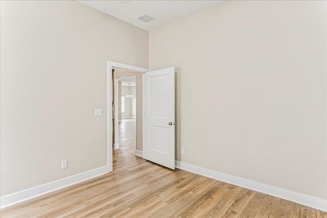 1630 E Appleton St., Valley Center, KS 67147