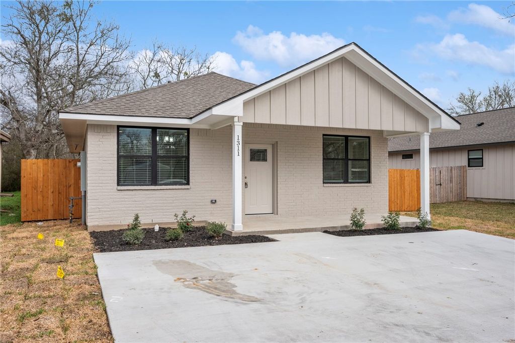 1311 Suncrest, Bryan, TX 77803 — photo 4