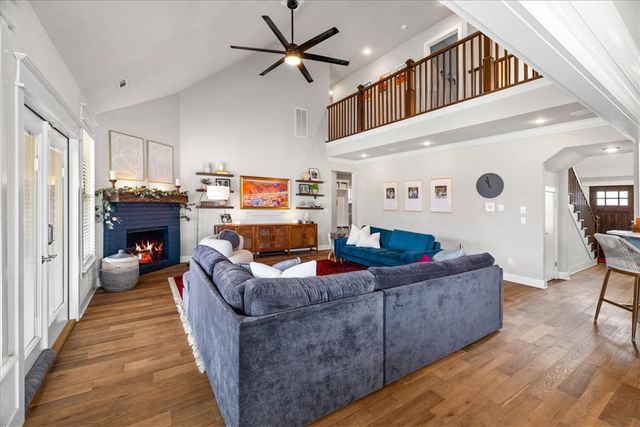 494 W Waterfalls Court, Farmington, AR 72730