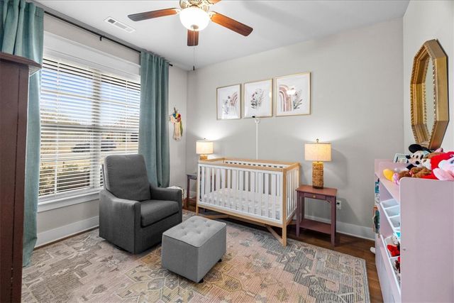 494 W Waterfalls Court, Farmington, AR 72730