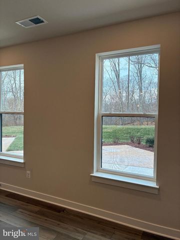 20823 CLOONGEE TER, Sterling, VA 20166