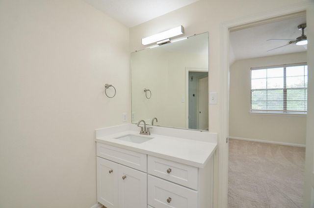 2735 Driftwood Drive, Manvel, TX 77578