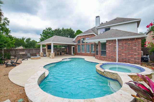 2735 Driftwood Drive, Manvel, TX 77578