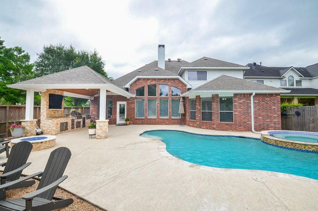 2735 Driftwood Drive, Manvel, TX 77578