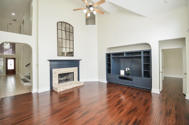 2735 Driftwood Drive, Manvel, TX 77578