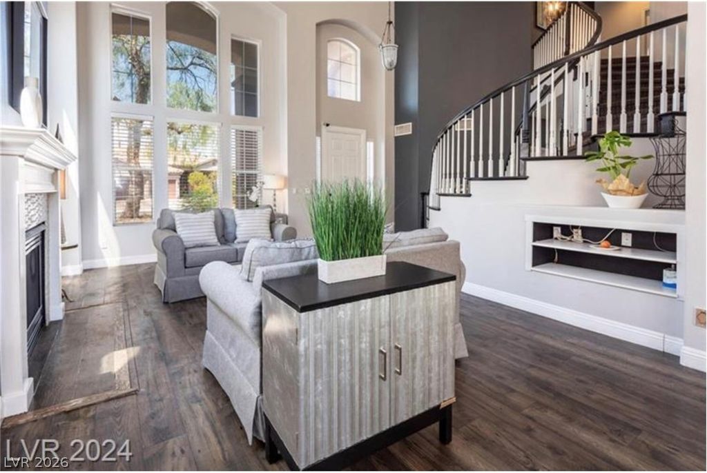 1400 Palantine Hill Drive, Las Vegas, NV 89117