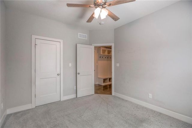 1305 NE Goshen Drive, Lee's Summit, MO 64064