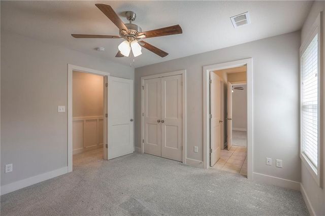 1305 NE Goshen Drive, Lee's Summit, MO 64064