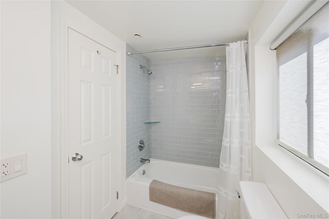 50 Dekalb Avenue E10, White Plains, NY 10603