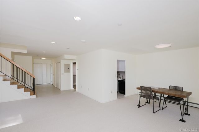 50 Dekalb Avenue E10, White Plains, NY 10603