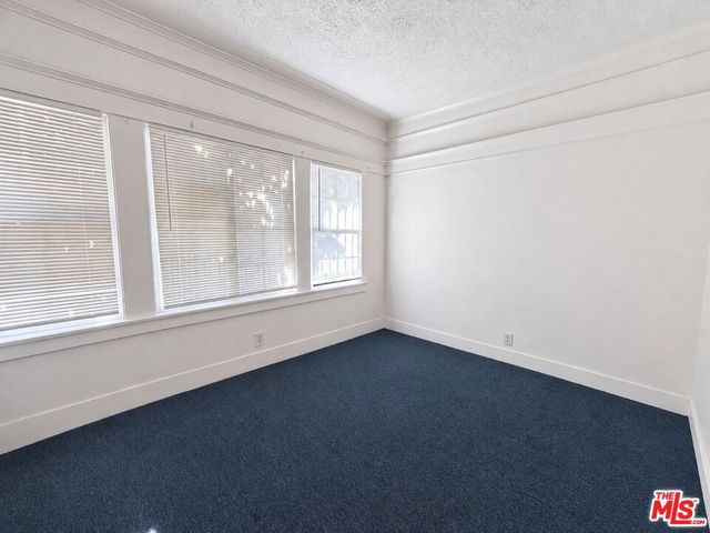 1188 W 37th Drive, Los Angeles, CA 90007