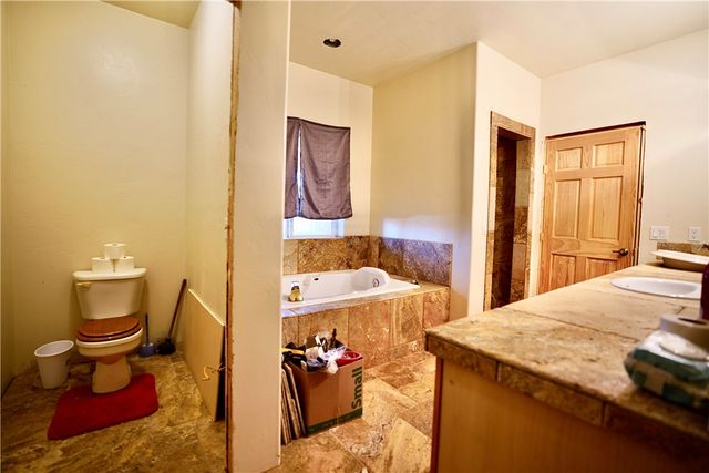 17352 Longhorn Drive, Dolan Springs, AZ 86441