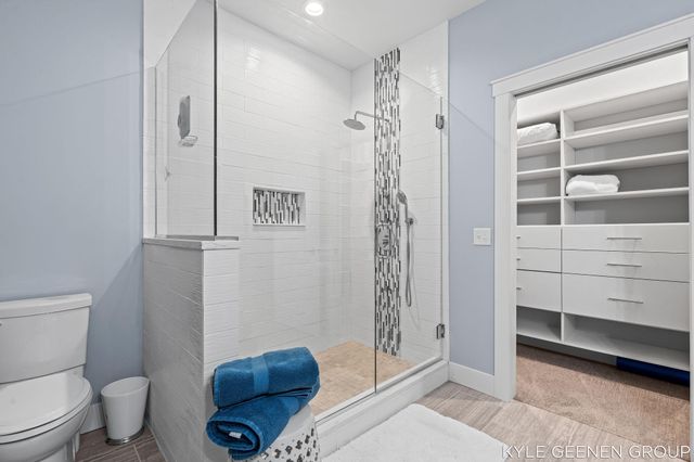 140 W 10th Street, Holland City, MI 49423