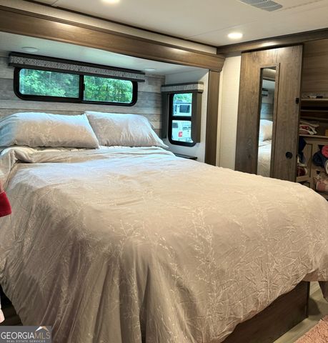 279 Leisure Acres Drive, Cleveland, GA 30528