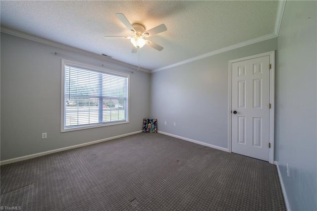 416 Pinnix Drive, Lexington, NC 27295