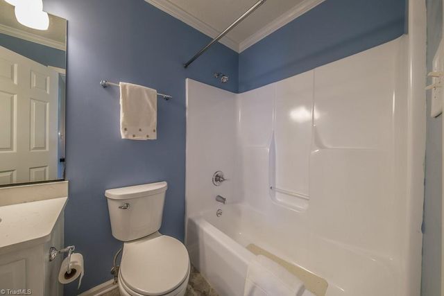 416 Pinnix Drive, Lexington, NC 27295