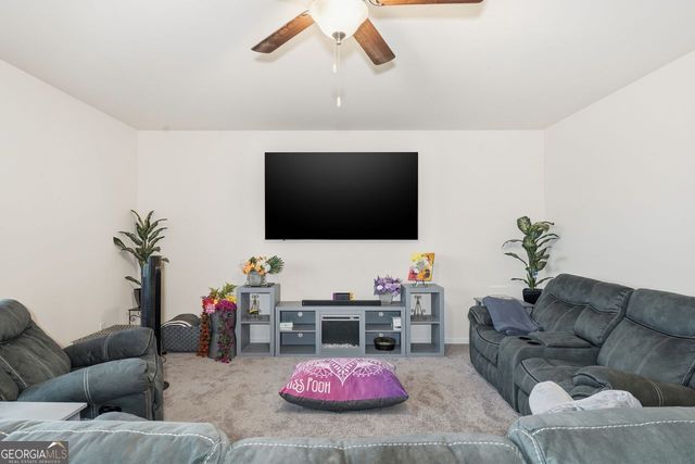 223 Malbone Street SW 5B, Cartersville, GA 30120