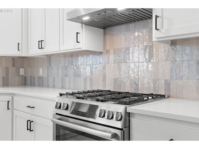 107 Ne 72ND Ave, Hillsboro, OR 97124