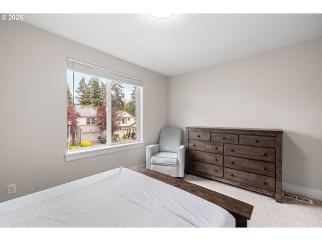 107 Ne 72ND Ave, Hillsboro, OR 97124