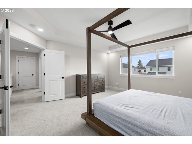 107 Ne 72ND Ave, Hillsboro, OR 97124