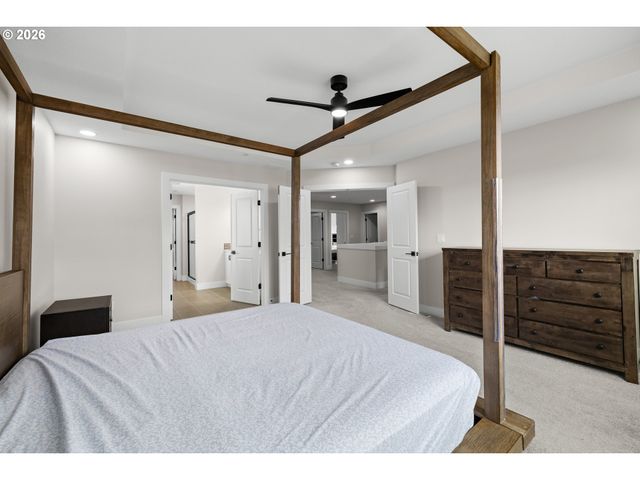 107 Ne 72ND Ave, Hillsboro, OR 97124