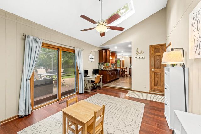 S77W17436 St Leonards DRIVE, Muskego, WI 53150
