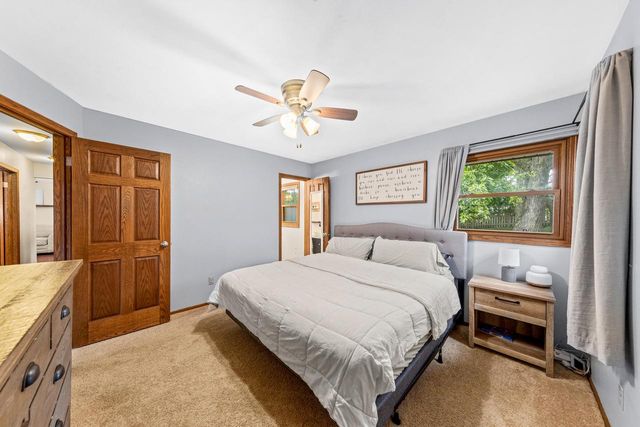 S77W17436 St Leonards DRIVE, Muskego, WI 53150