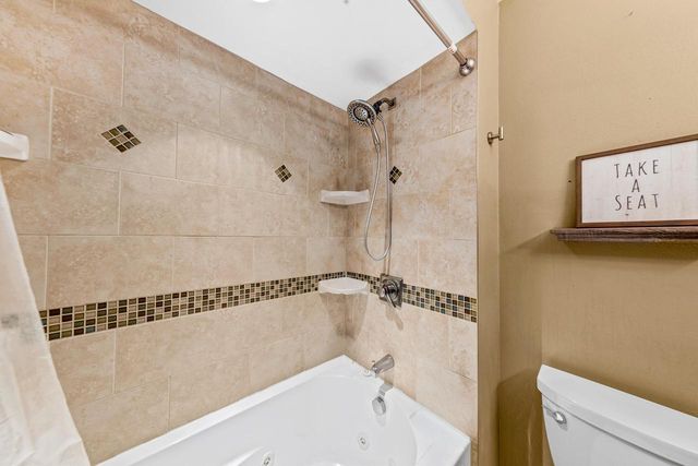 S77W17436 St Leonards DRIVE, Muskego, WI 53150
